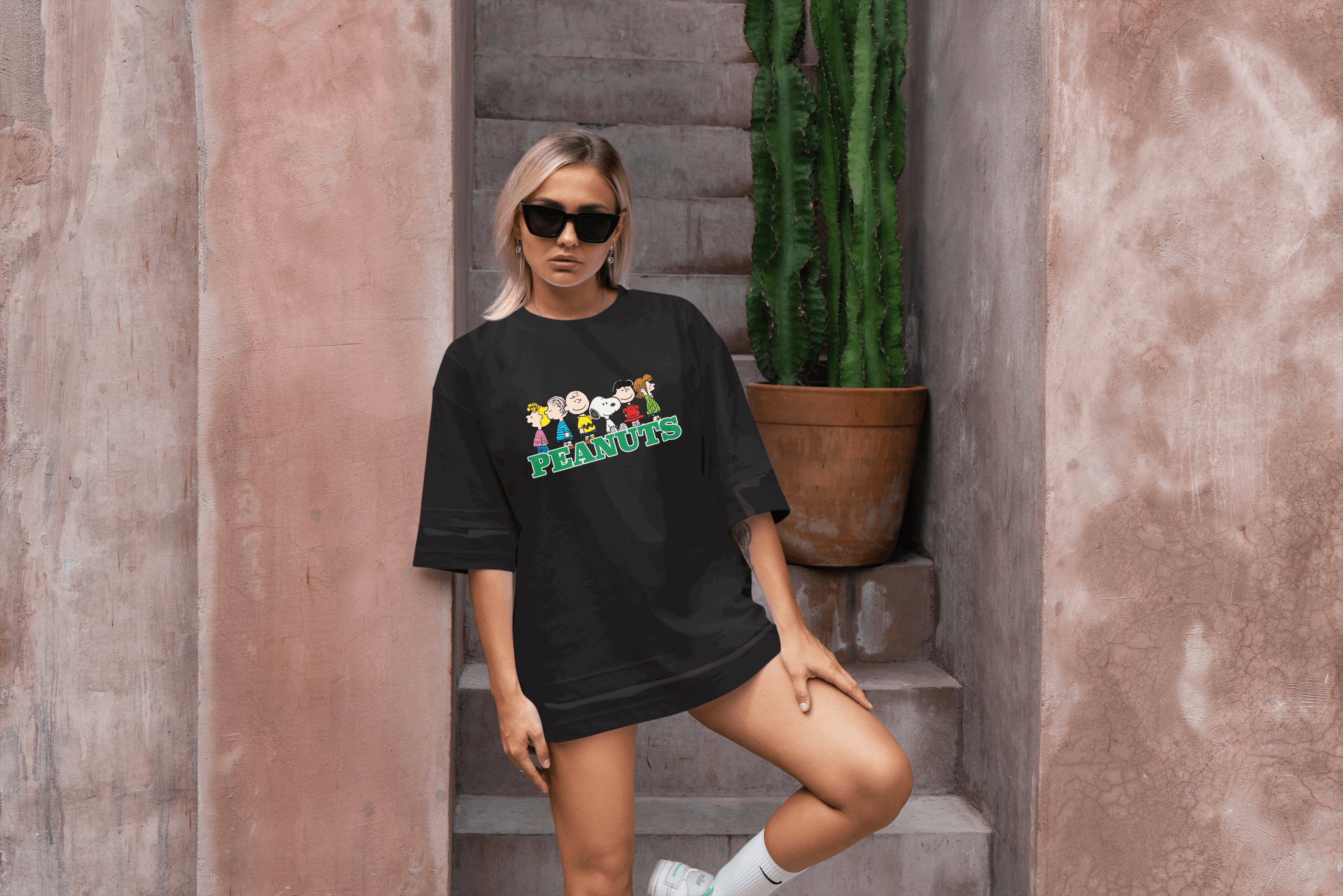 Peanuts: Women Black Oversized Half Sleeved T-shirt - Giant Panda Store